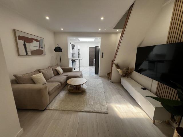 Maison moderne 3 ch entièrement rénovée à Peutie Vilvoorde