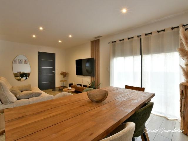 Maison Moderne 3 Chambres