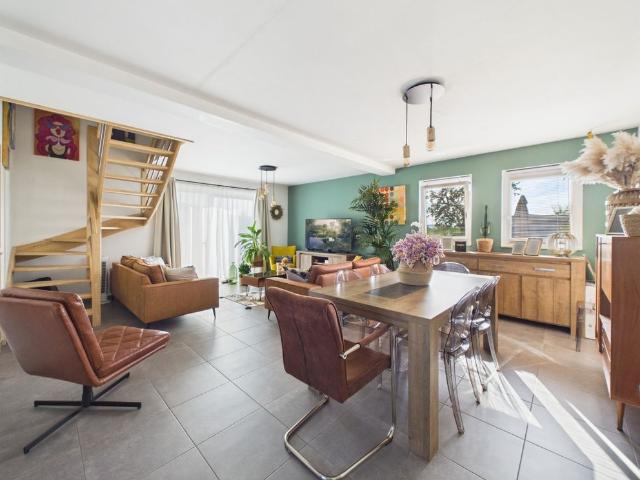 Maison moderne, tout confort, à Noiseux