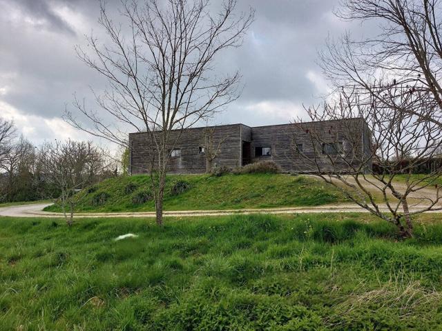 Maison moderne dans un cadre rural magnifique 122m² Limogne en Quercy