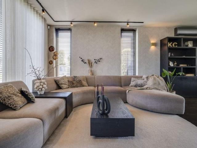 Maison Moderne Meublée, Leerlooier, Nederweert À Louer