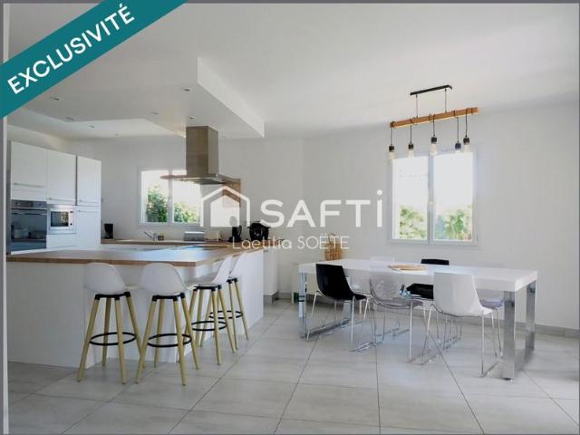 Maison familiale avec piscine et climatisation