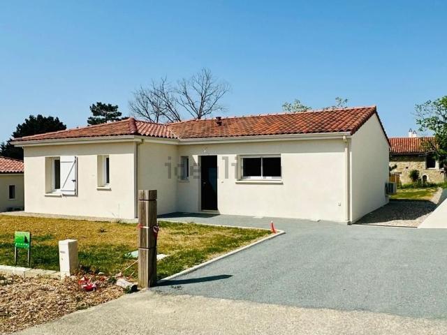 Maison, Moirax