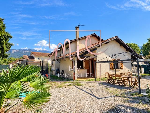 Maison, Moirans