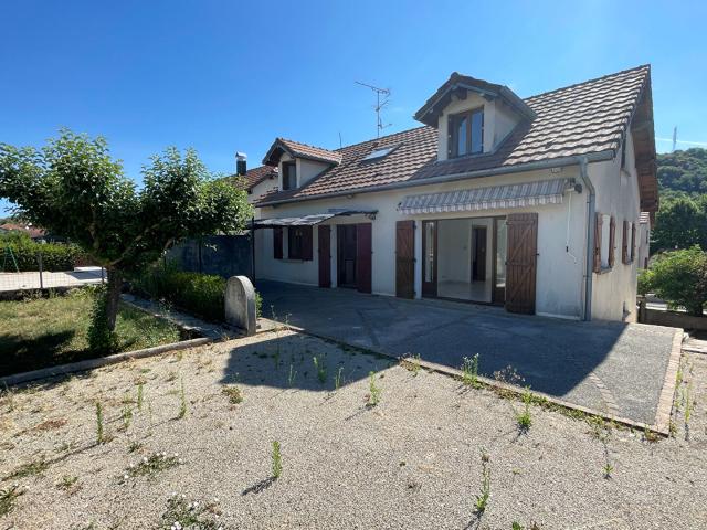Maison Moirans En Montagne 7 pièce s 140 m2