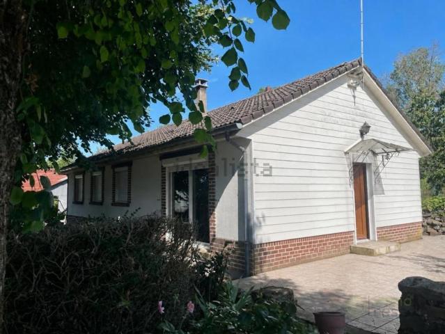 Maison, Molliens au Bois