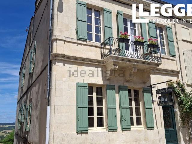 Maison, Monclar