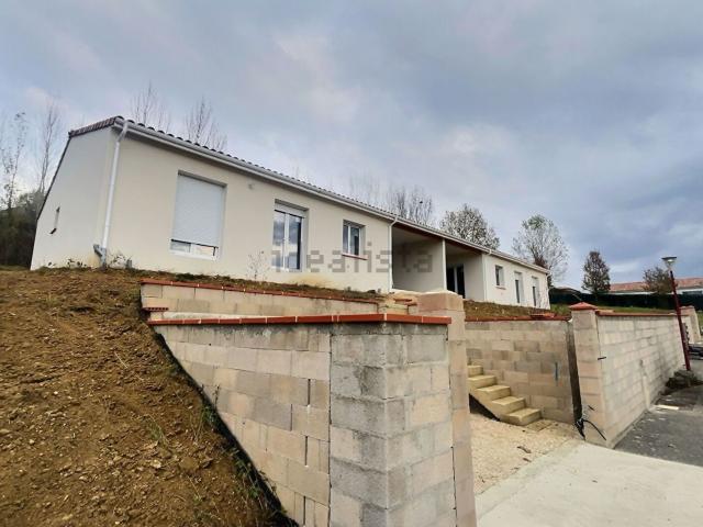 Maison, Monclar de Quercy