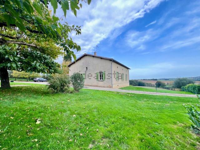 Maison, Monbahus