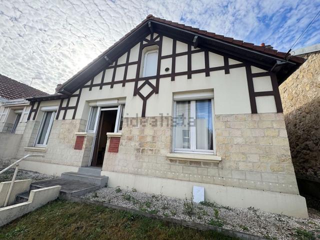 Maison, Mondeville