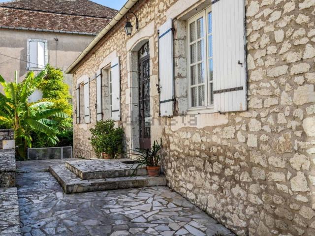 Maison, Monflanquin