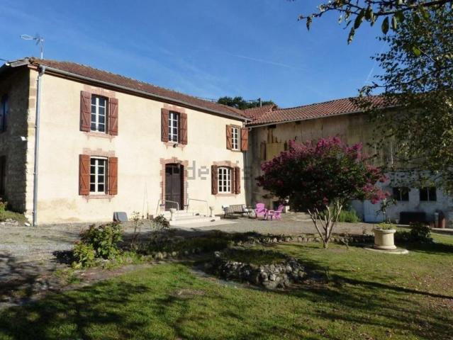 Maison, Monléon Magnoac