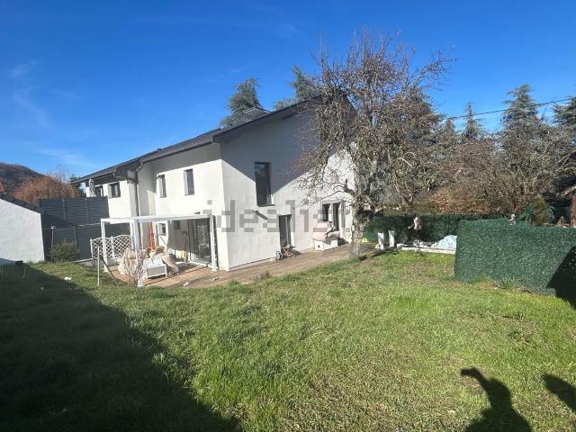 Maison, Monnetier Mornex