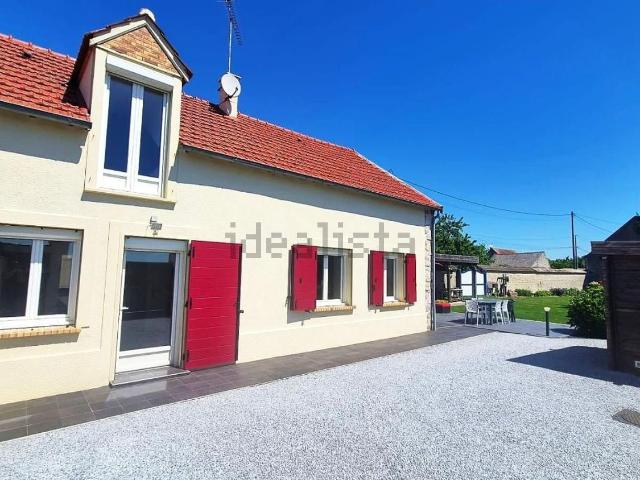 Maison, Monnerville