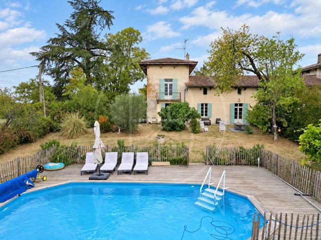 Maison, Monségur