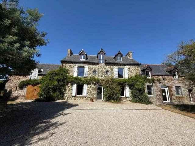 Maison, Mont Dol