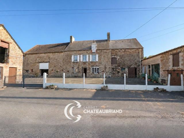 Maison, Mont Dol