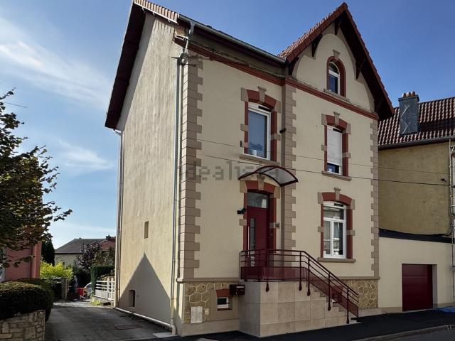 Maison, Mont Saint Martin