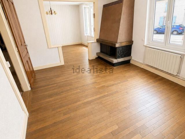Maison, Mont sur Meurthe