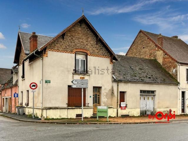 Maison, Montmarault