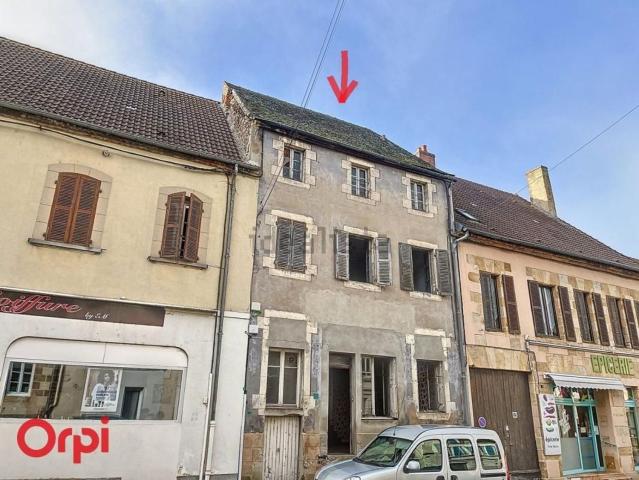 Maison, Montmarault