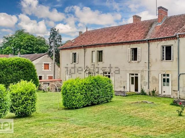 Maison, Montmarault
