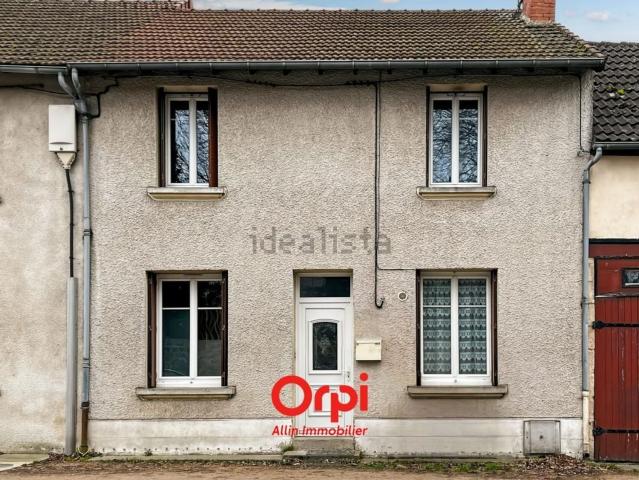 Maison, Montmarault