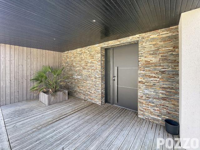 Maison Montmartin Sur Mer 5 pièce s 140 m2 Coup de coeur