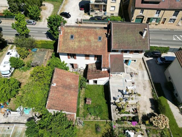 Maison, Montmorot