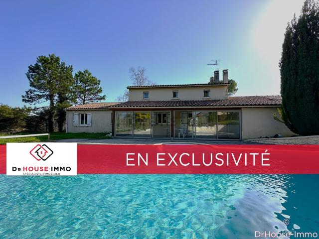 Maison, Montmoreau