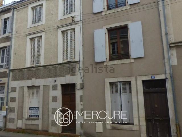 Maison, Montmorillon