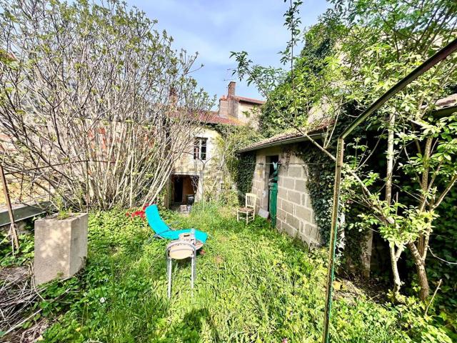 Maison, Montmorillon
