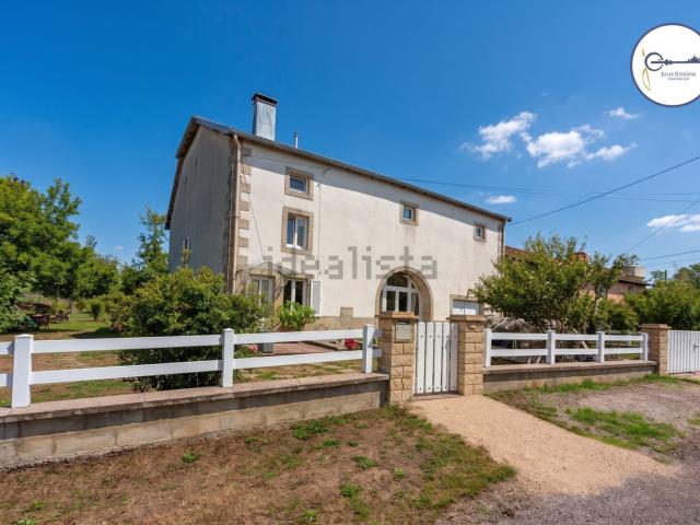 Maison, Montmotier