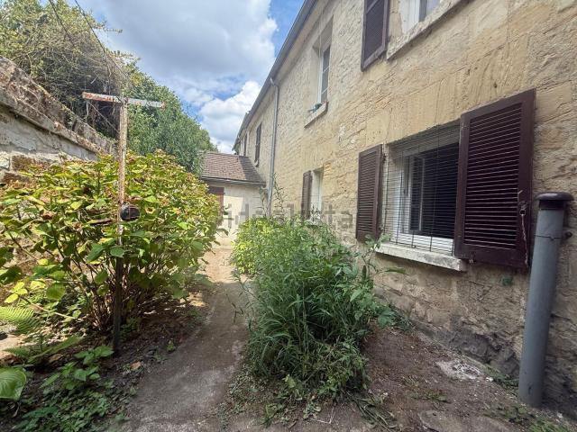 Maison, Montataire