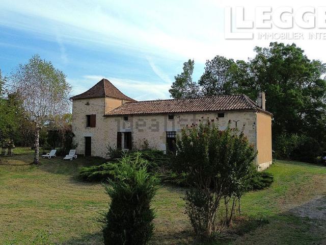 Maison, Montauriol