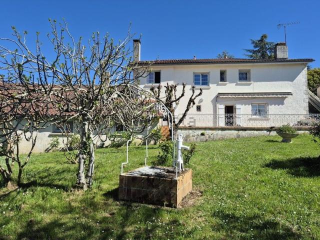 Maison, Montaut les Créneaux