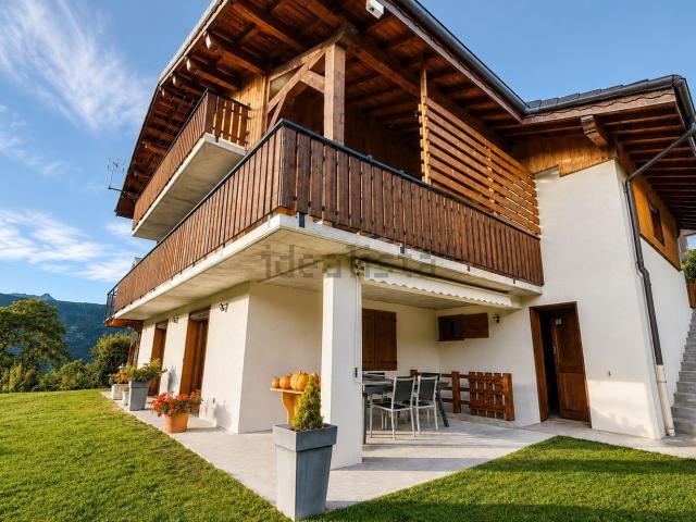Maison, Montagny