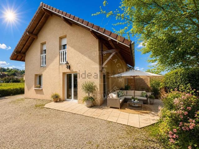 Maison, Montagny les Lanches