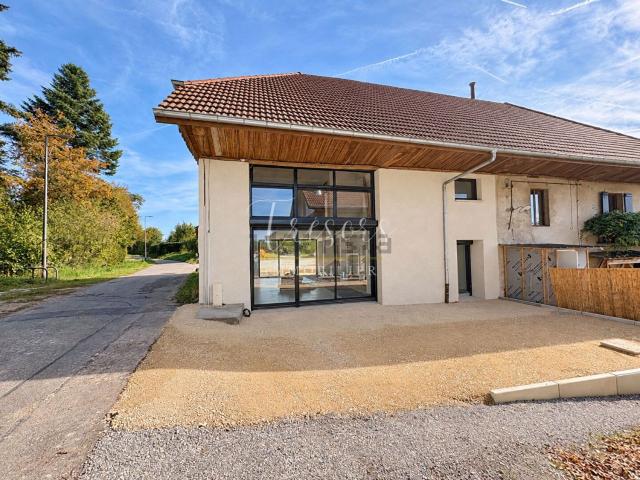 Maison, Montagny les Lanches