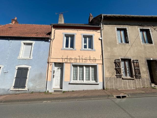 Maison, Montaigut en Combraille
