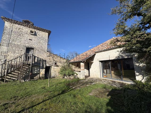 Maison, Montaigu de Quercy