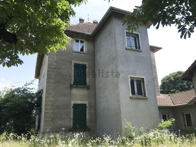 Maison, Montalieu Vercieu