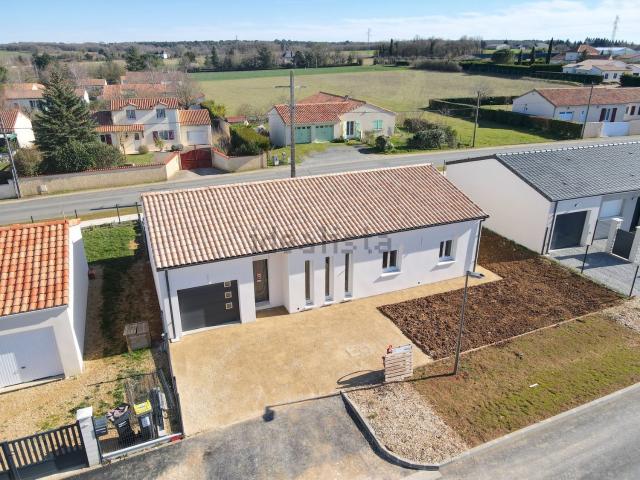 Maison, Montamisé