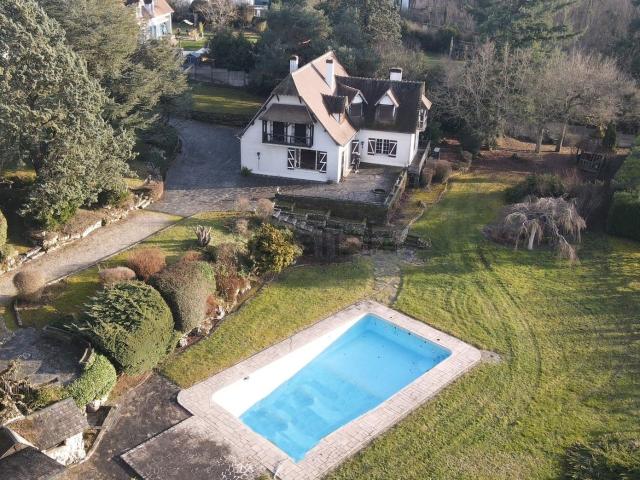 Maison, Montbouy