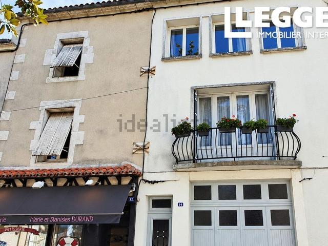 Maison, Montbron
