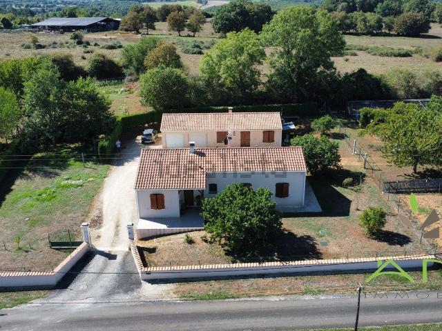 Maison, Montbron