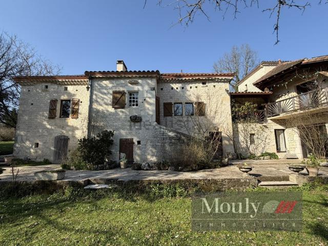 Maison, Montcuq en Quercy Blanc