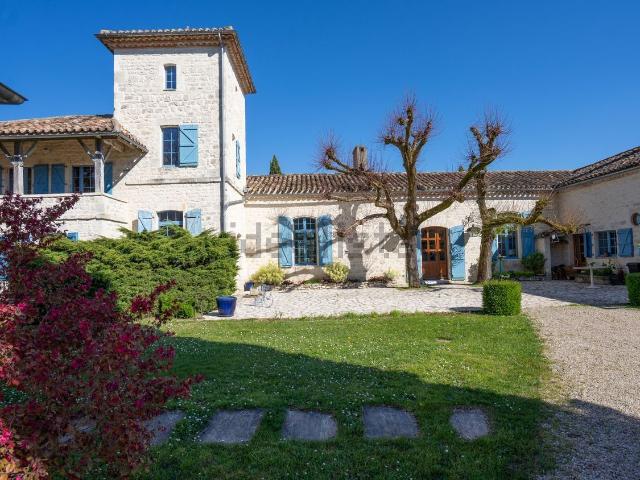 Maison, Montcuq en Quercy Blanc
