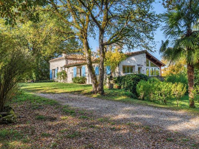 Maison, Montcuq en Quercy Blanc