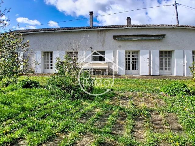 Maison, Montcaret